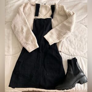 Black denim overalls dress 🍂